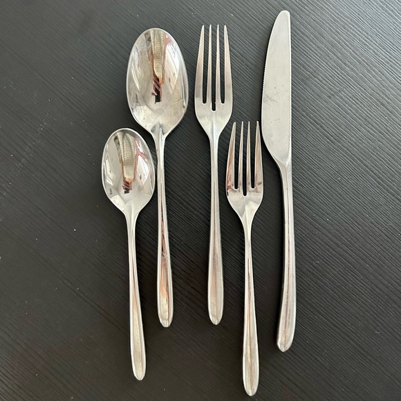 Pottery Barn Kitchen Pottery Barn Silverware Set Stainless Made In